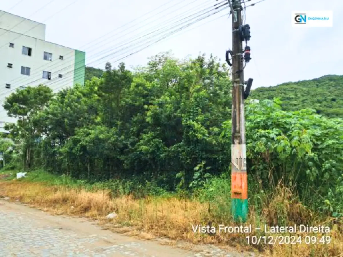 LOTE 005 - Terreno com área de 6.911,63100m² em Camboriú-SC