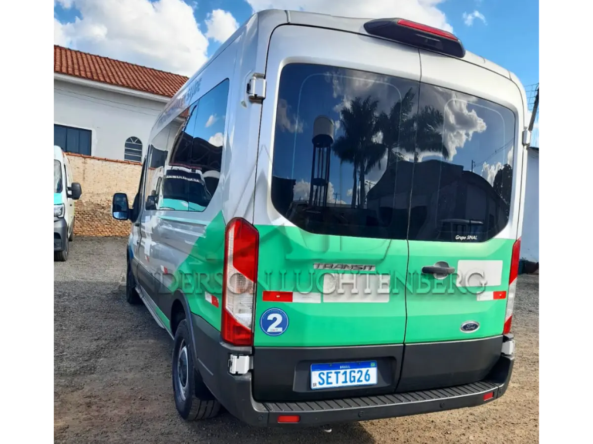 LOTE 008 - FORDTRANSIT AJAXS 16P 2021/2022