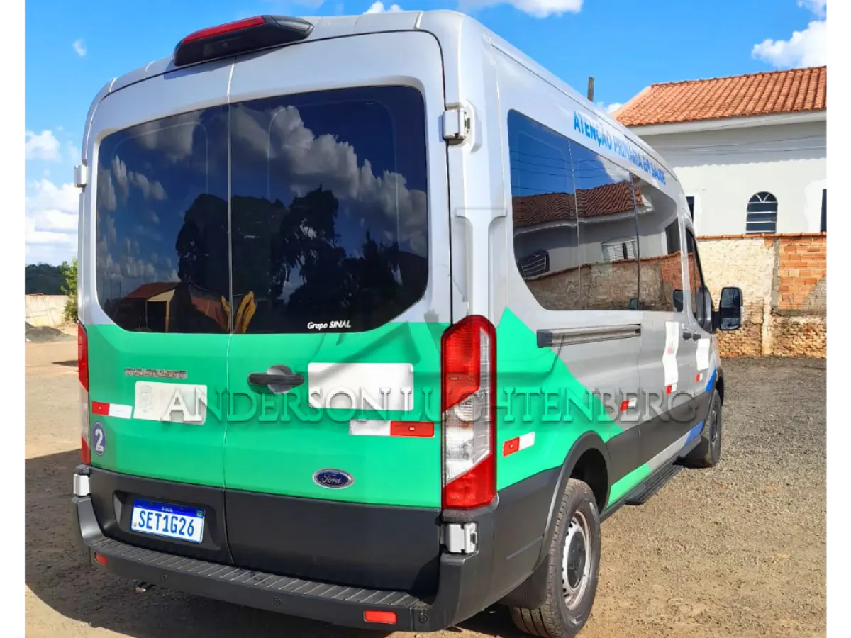 LOTE 008 - FORDTRANSIT AJAXS 16P 2021/2022