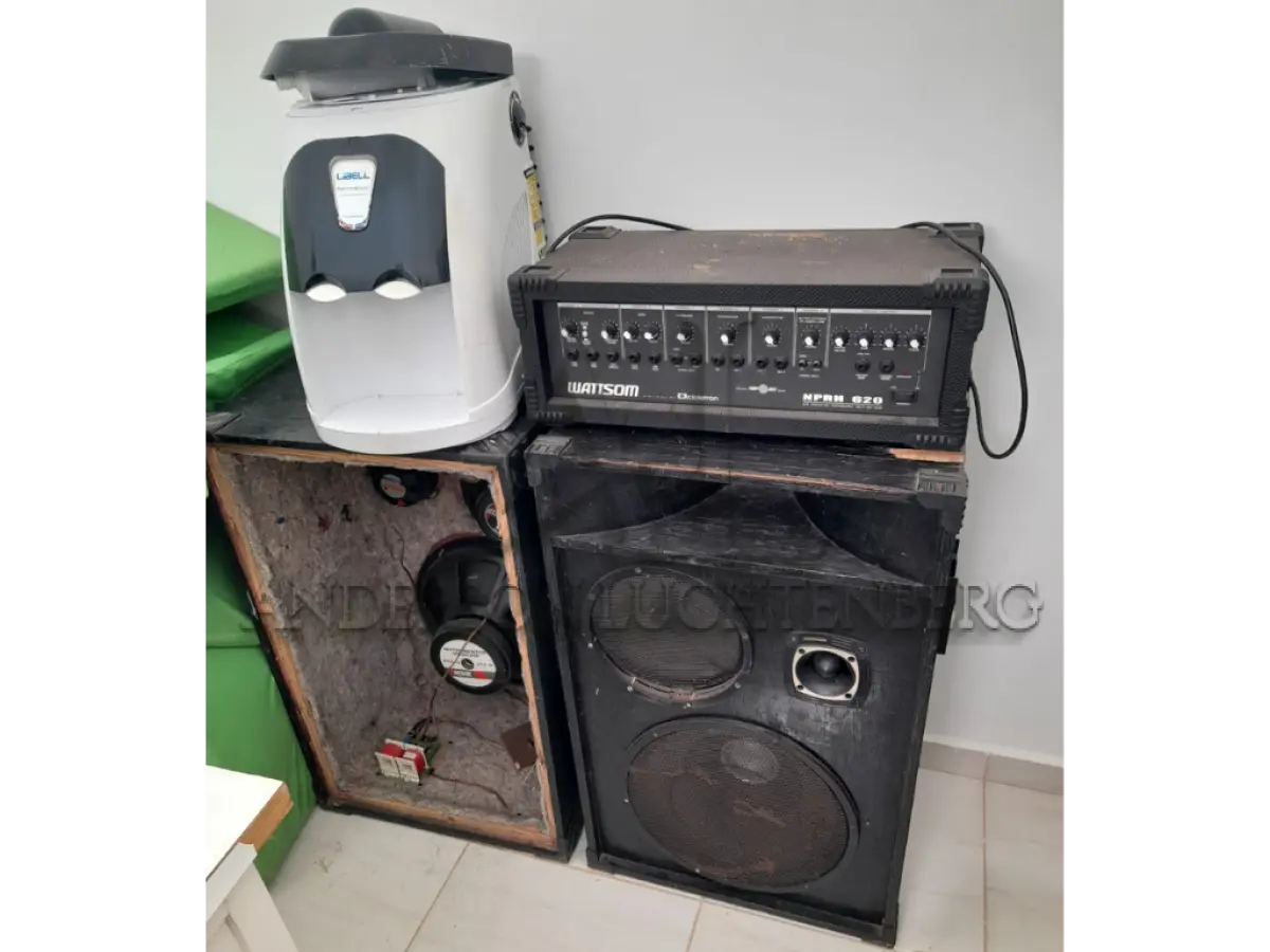 LOTE 011 - SUCATAS DIVERSAS
