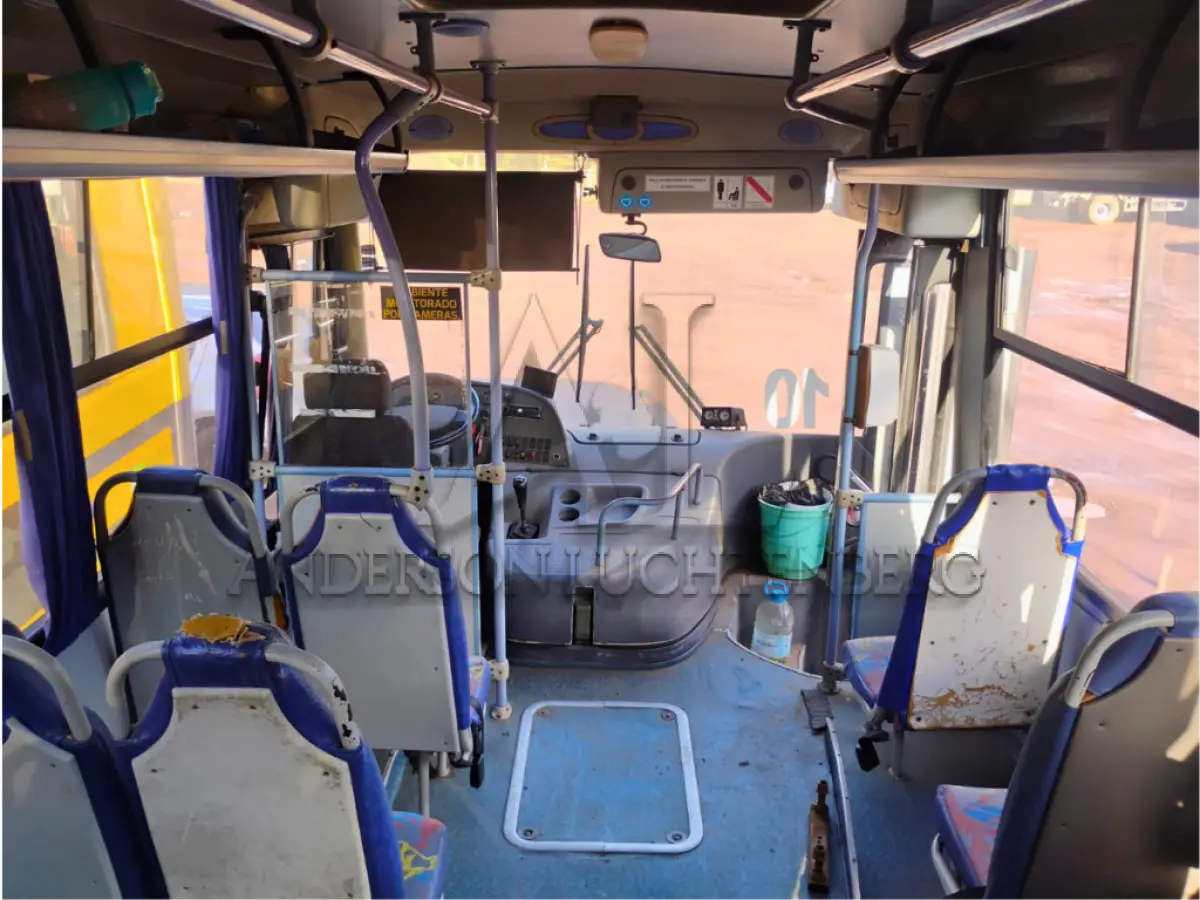 LOTE 015 - AGRALE MA120 NEOBUS SPEC 2005/2006