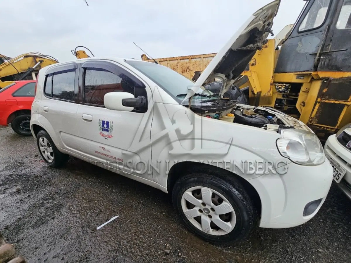 LOTE 002 - FIAT UNO ECONOMY 2014