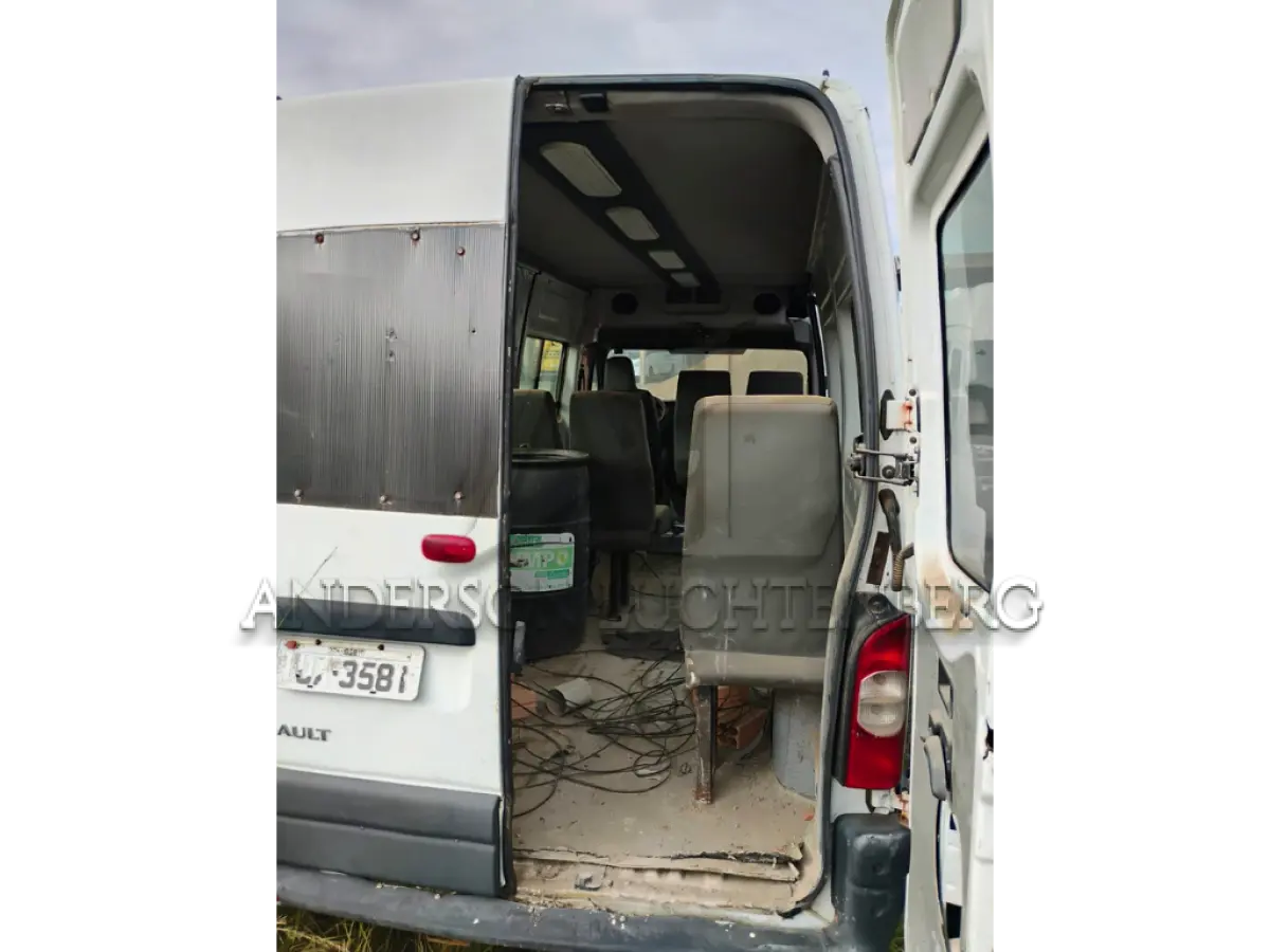 LOTE 010 - RENAULT MASTER SITNEI MI 2012/2013