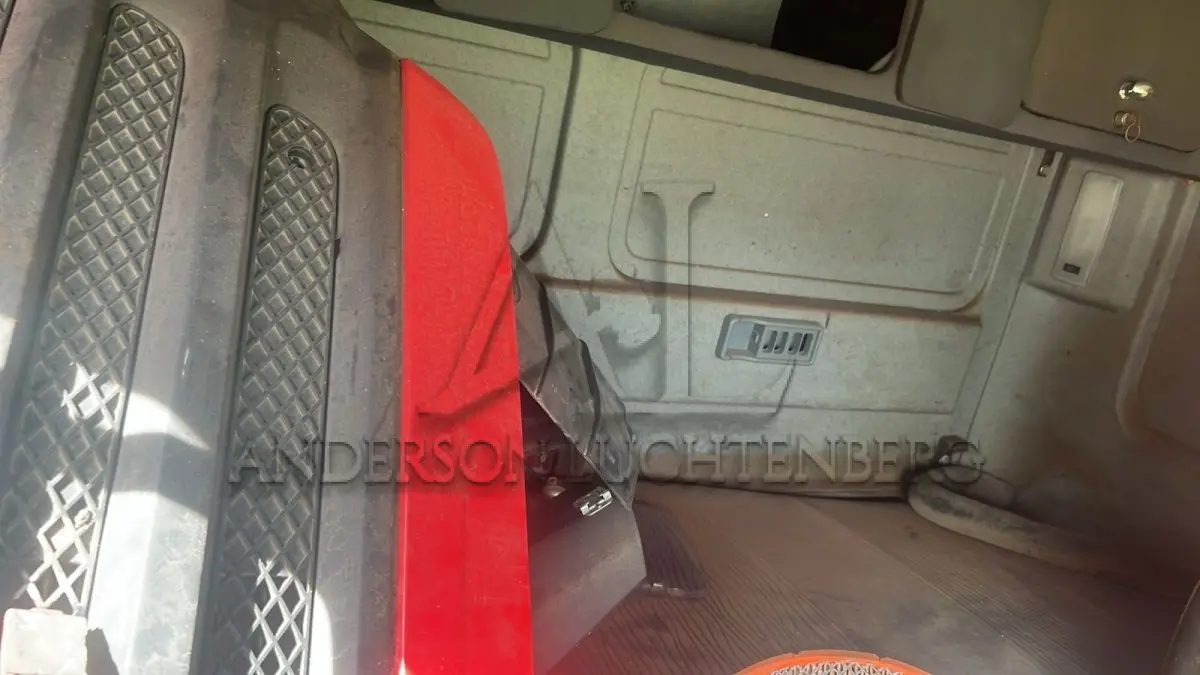 LOTE 005 - M.BENZ/CAMINHÃO ATEGO 2425