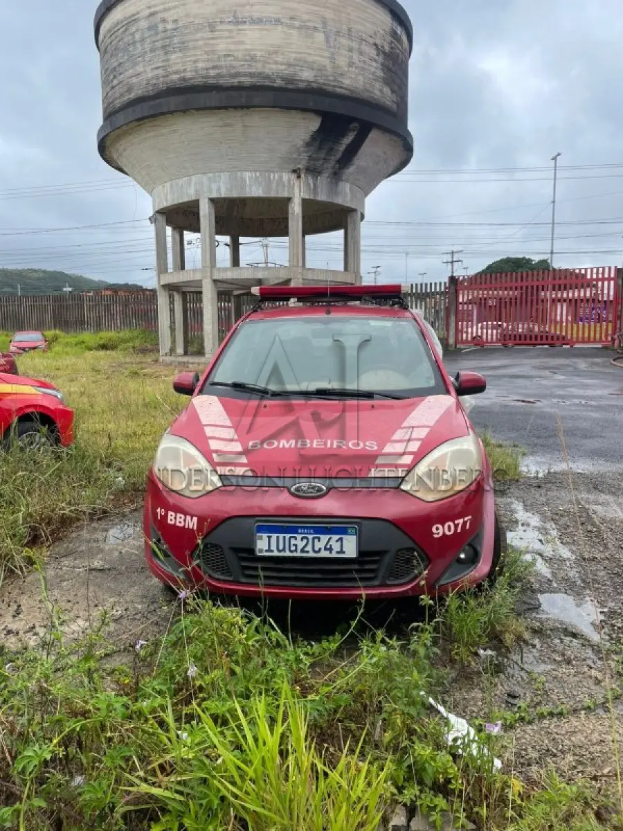 LOTE 001 - FORD/FIESTA SEDAN 1.6 FLEX