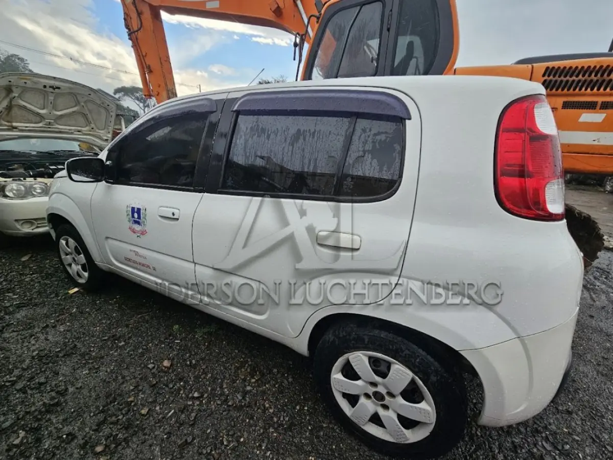 LOTE 002 - FIAT UNO ECONOMY 2014