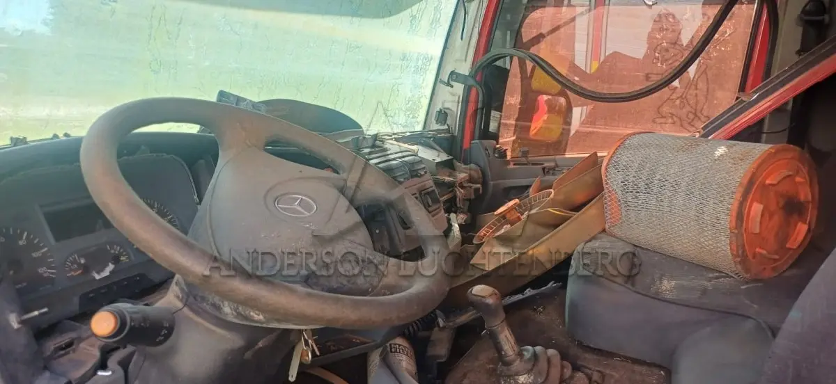 LOTE 005 - M.BENZ/CAMINHÃO ATEGO 2425