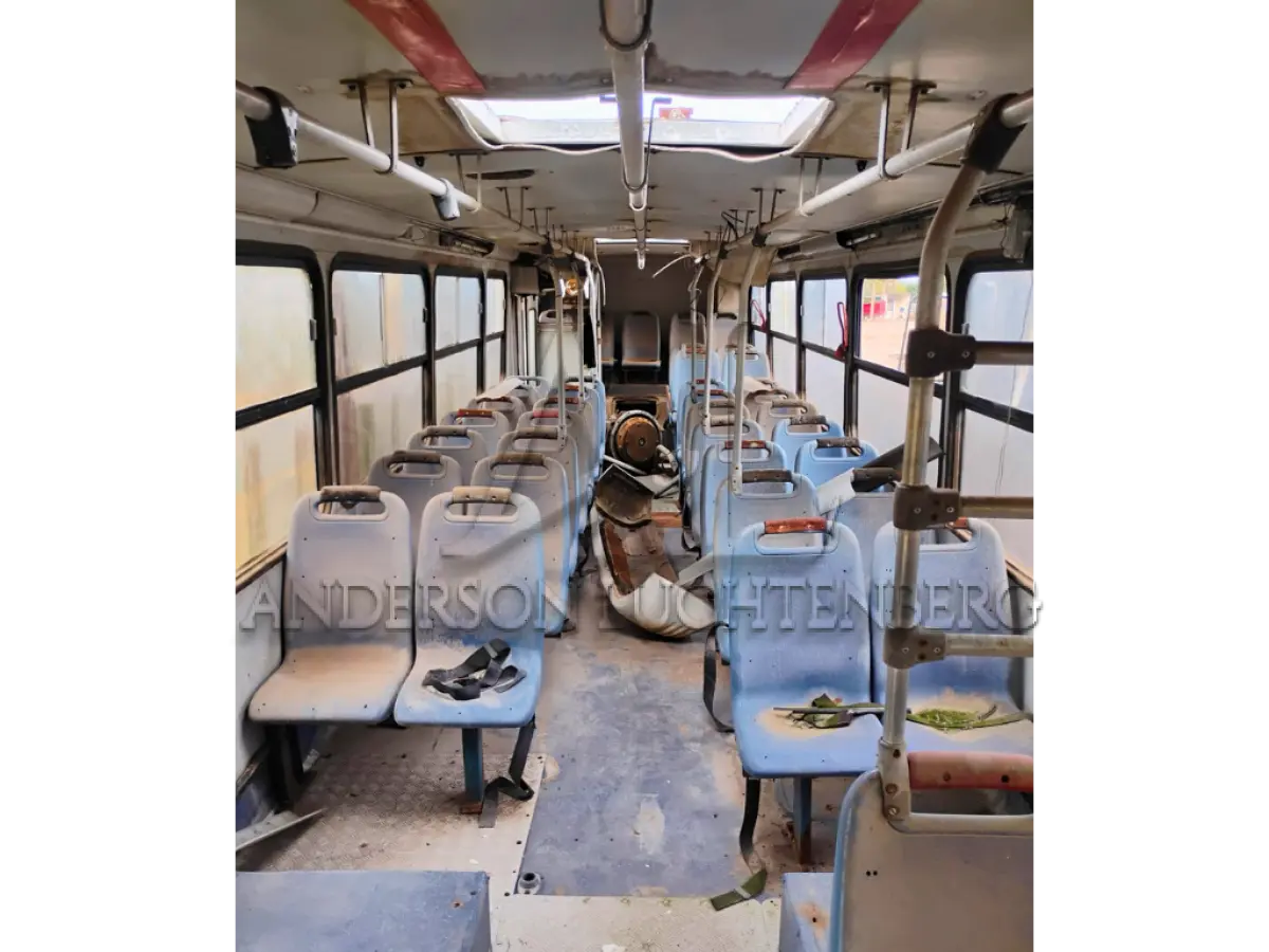 LOTE 006 - SUCATA DE ÔNIBUS CAIO ALPHA OH1621 1998
