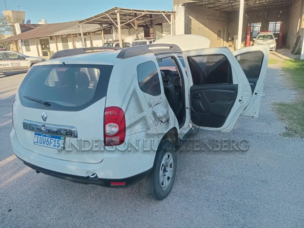 LOTE 002 - RENAULT/DUSTER 16 E 4X2