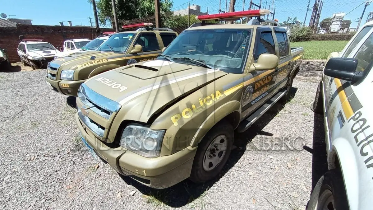 LOTE 013 - GM/S10 RODEIO 2.8 D 4X4
