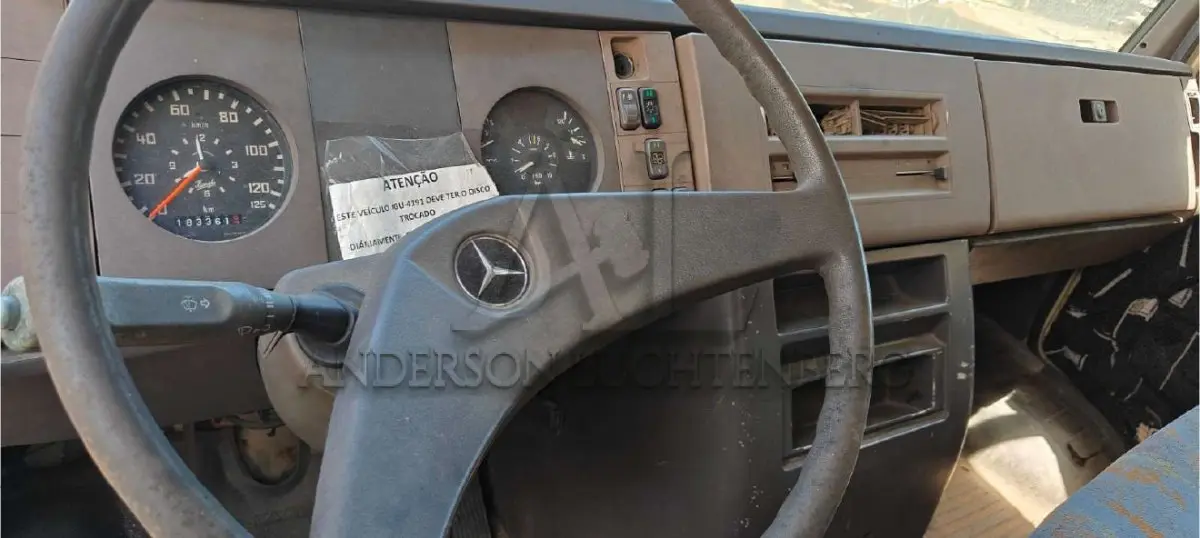 LOTE 014 - M.BENZ/ CAMINHÃO L 1618