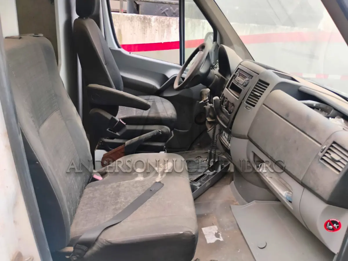 LOTE 007 - MERCEDES-BENS SPRINT VIATUREA 2017/2018