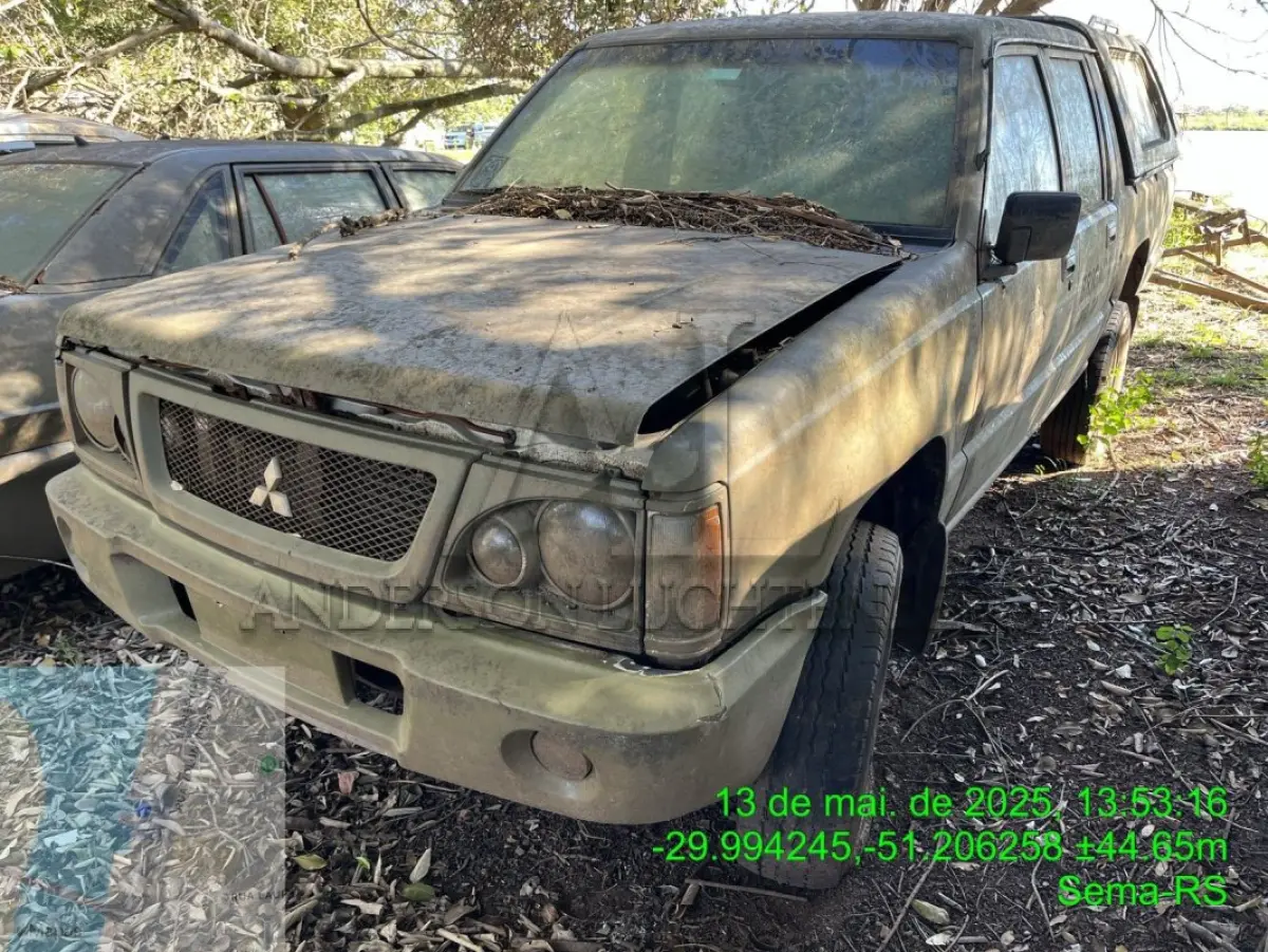 LOTE 010 - MMC/L200 4X4 GL