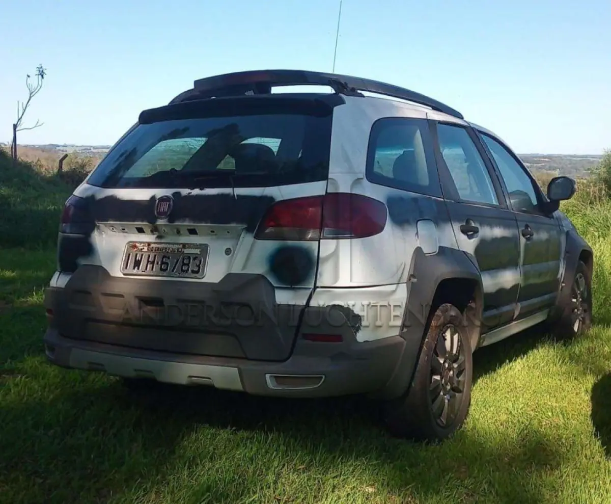 LOTE 080 - FIAT/WEEKEND ADVENTURE