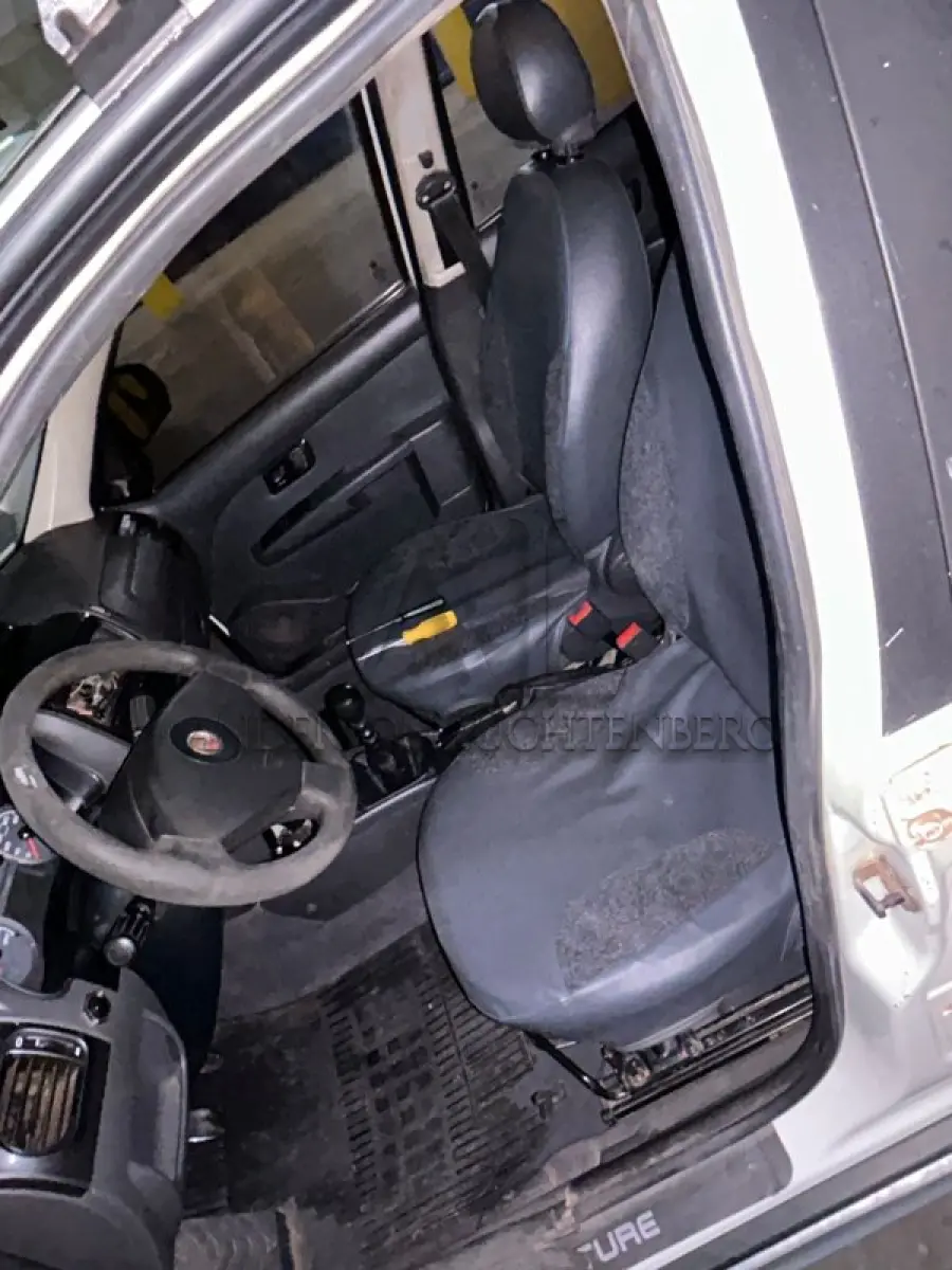 LOTE 074 - FIAT/WEEKEND ADVENTURE