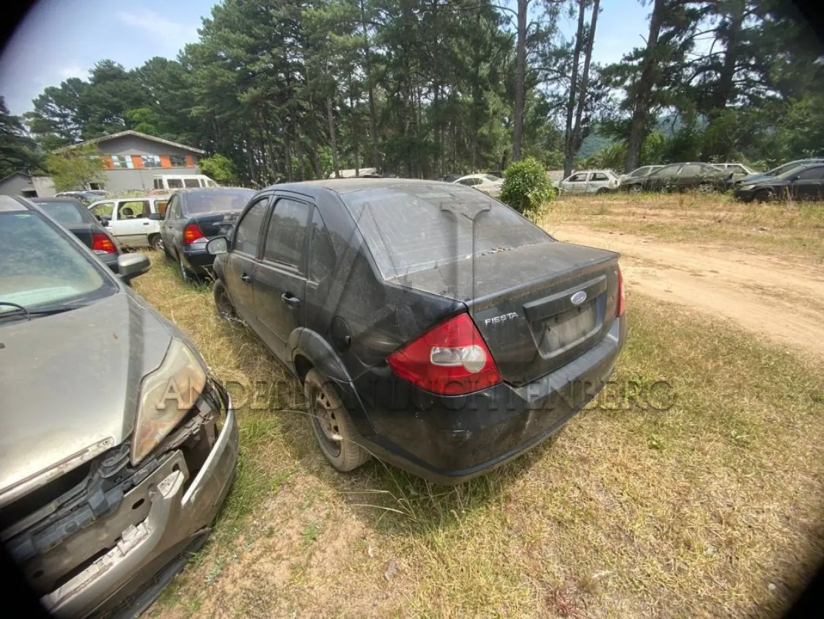 LOTE 051 - FORD/FIESTA SEDAN 1.6 FLEX
