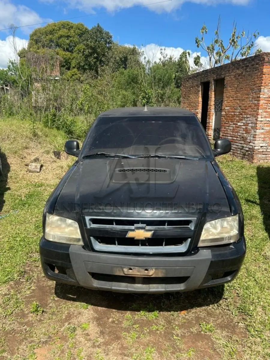 LOTE 069