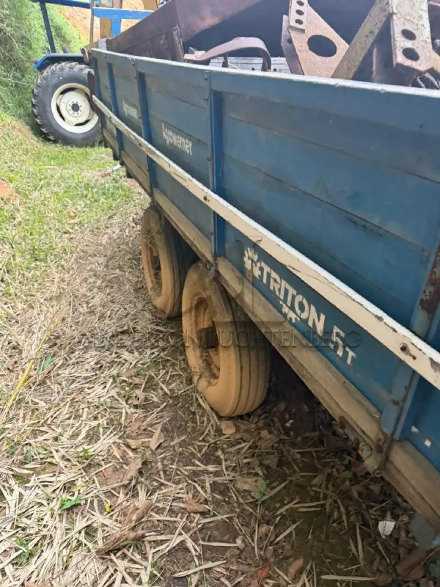 LOTE 005 - Carretinha agrícola AgroWerner/Triton