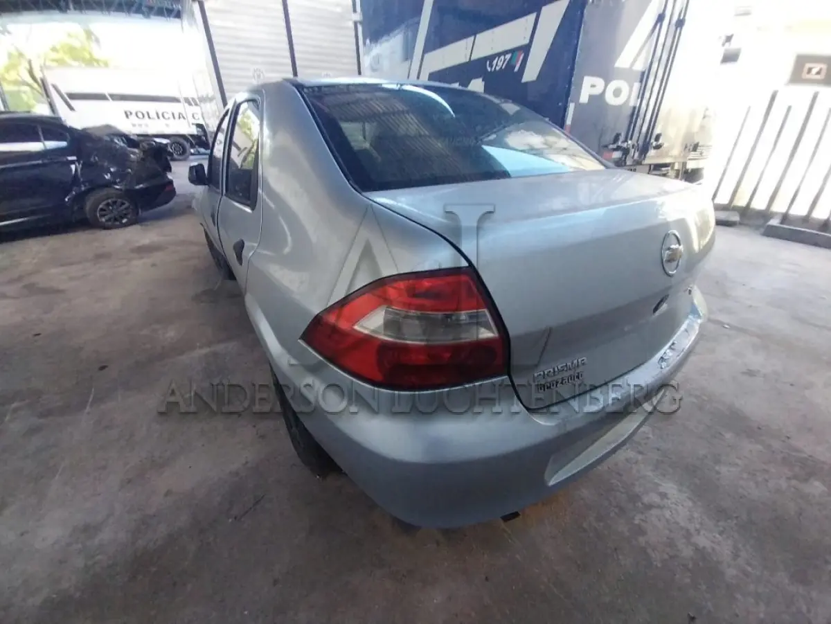 LOTE 053 - GM/PRISMA JOY