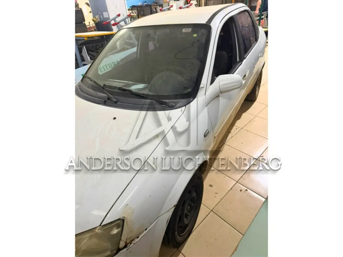 LOTE 006 - Veículo GM/Chevrolet Classic LS, 2013/2014