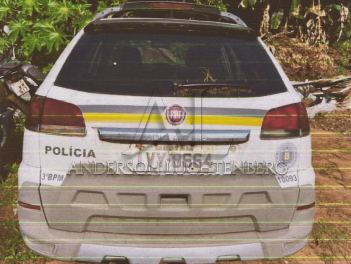 LOTE 033 - FIAT/WEEKEND ADVENTURE