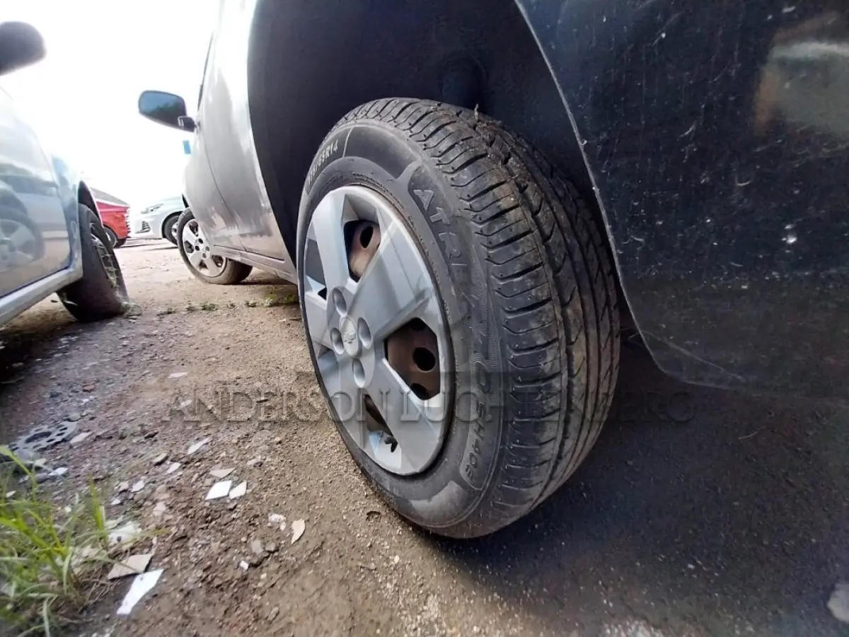 LOTE 055 - CHEVROLET/PRISMA 1.4L LT