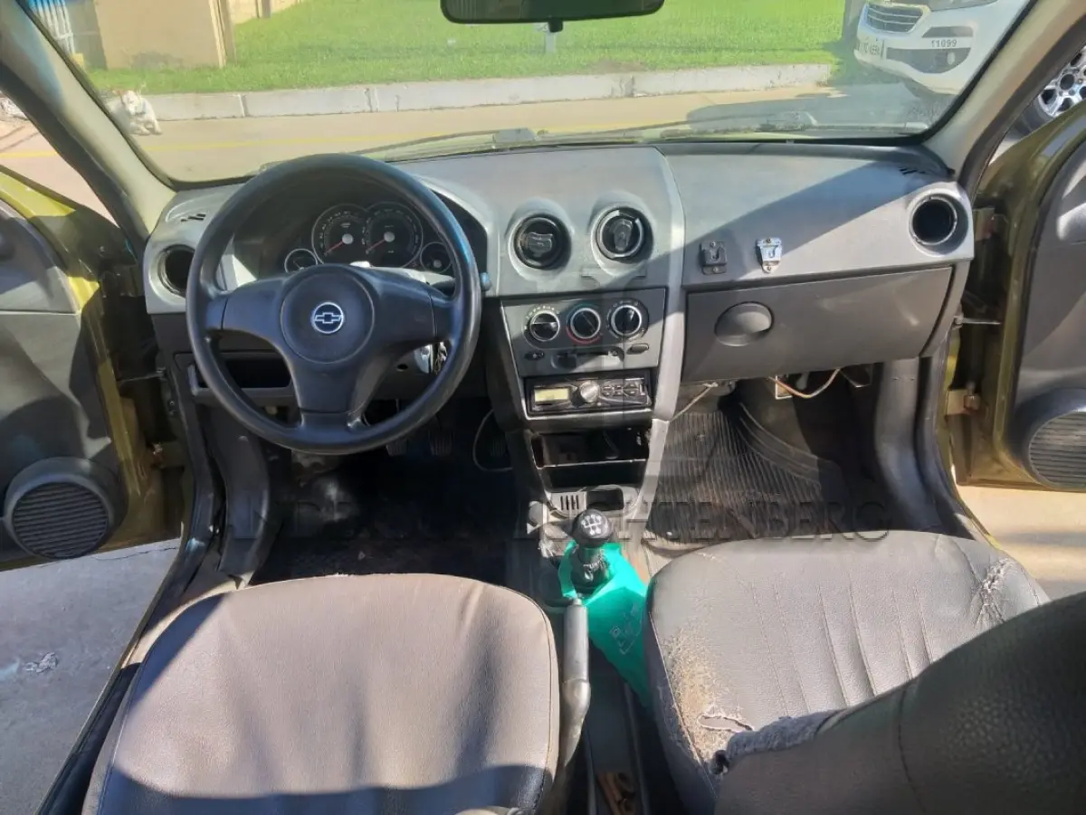 LOTE 072 - GM/PRISMA MAXX
