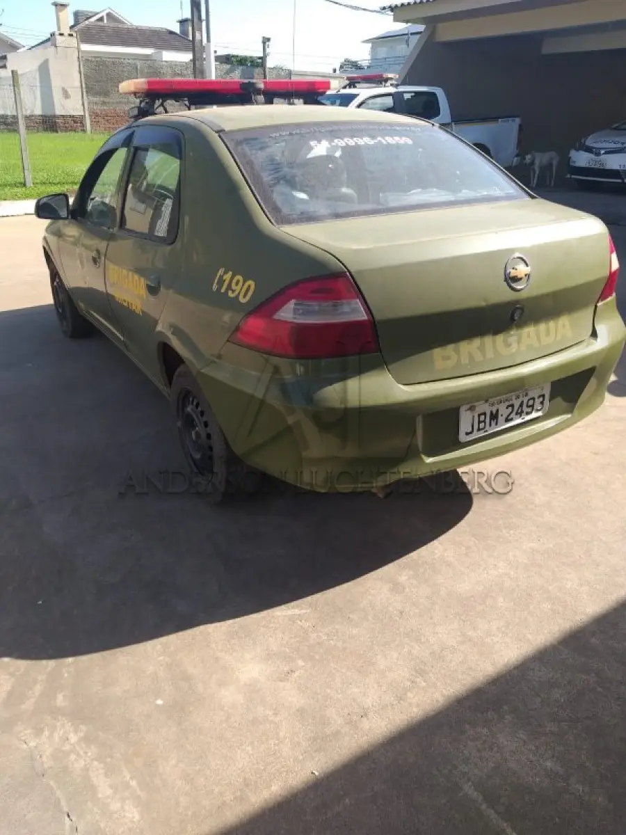 LOTE 072 - GM/PRISMA MAXX