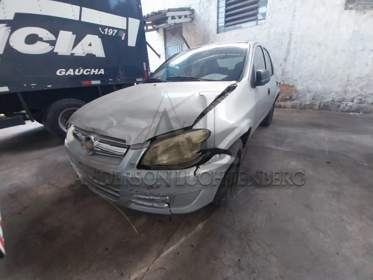 LOTE 053 - GM/PRISMA JOY