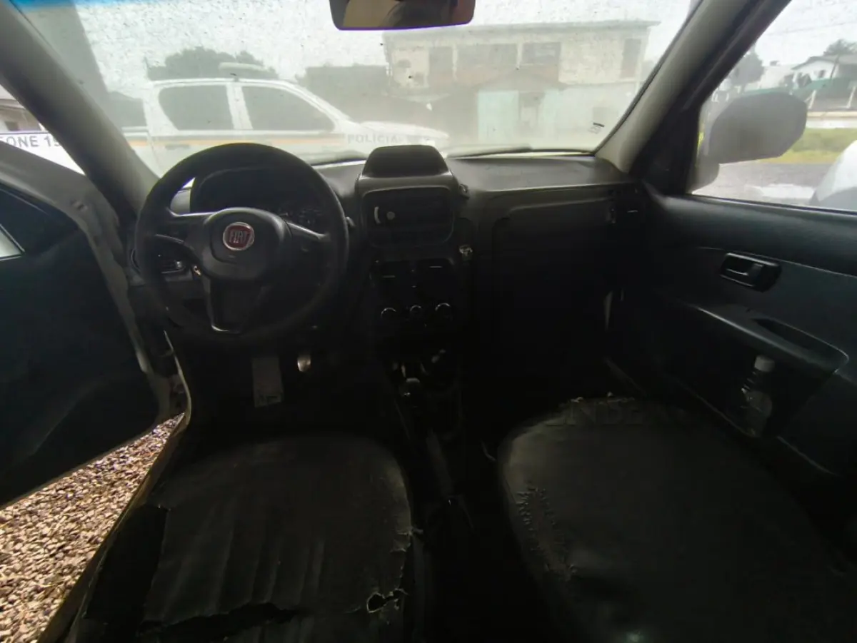 LOTE 082 - FIAT/WEEKEND ADVENTURE