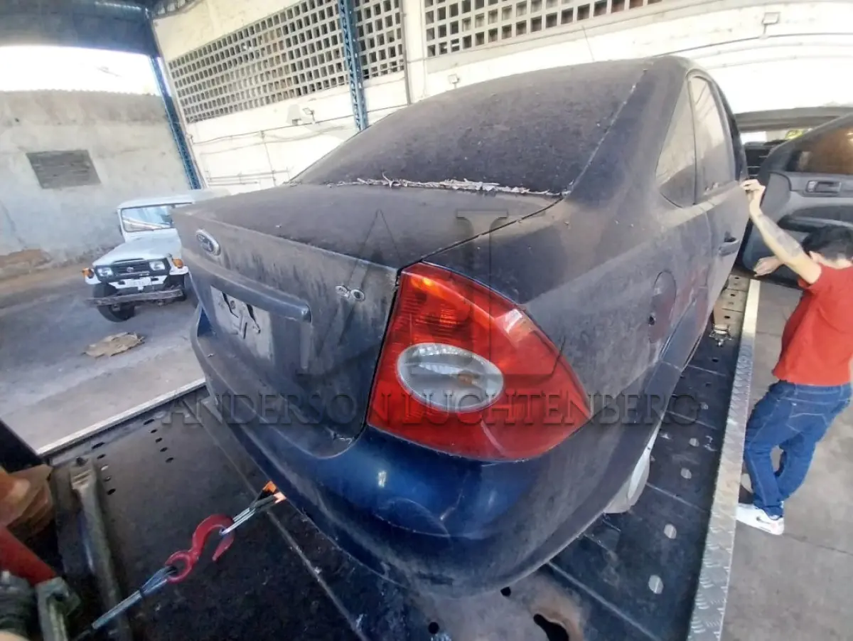LOTE 041 - I/FORD FOCUS 2.0L FC