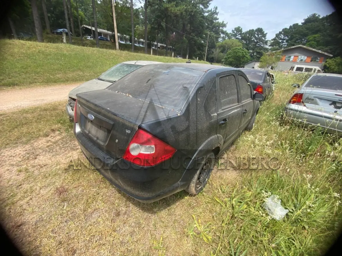 LOTE 051 - FORD/FIESTA SEDAN 1.6 FLEX