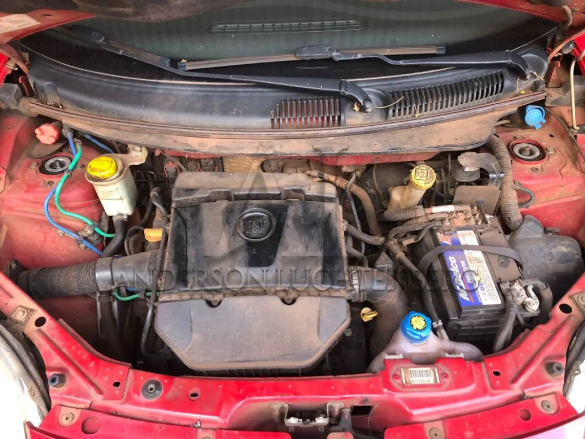 LOTE 023 - FIAT/PALIO ESSENCE 1.6