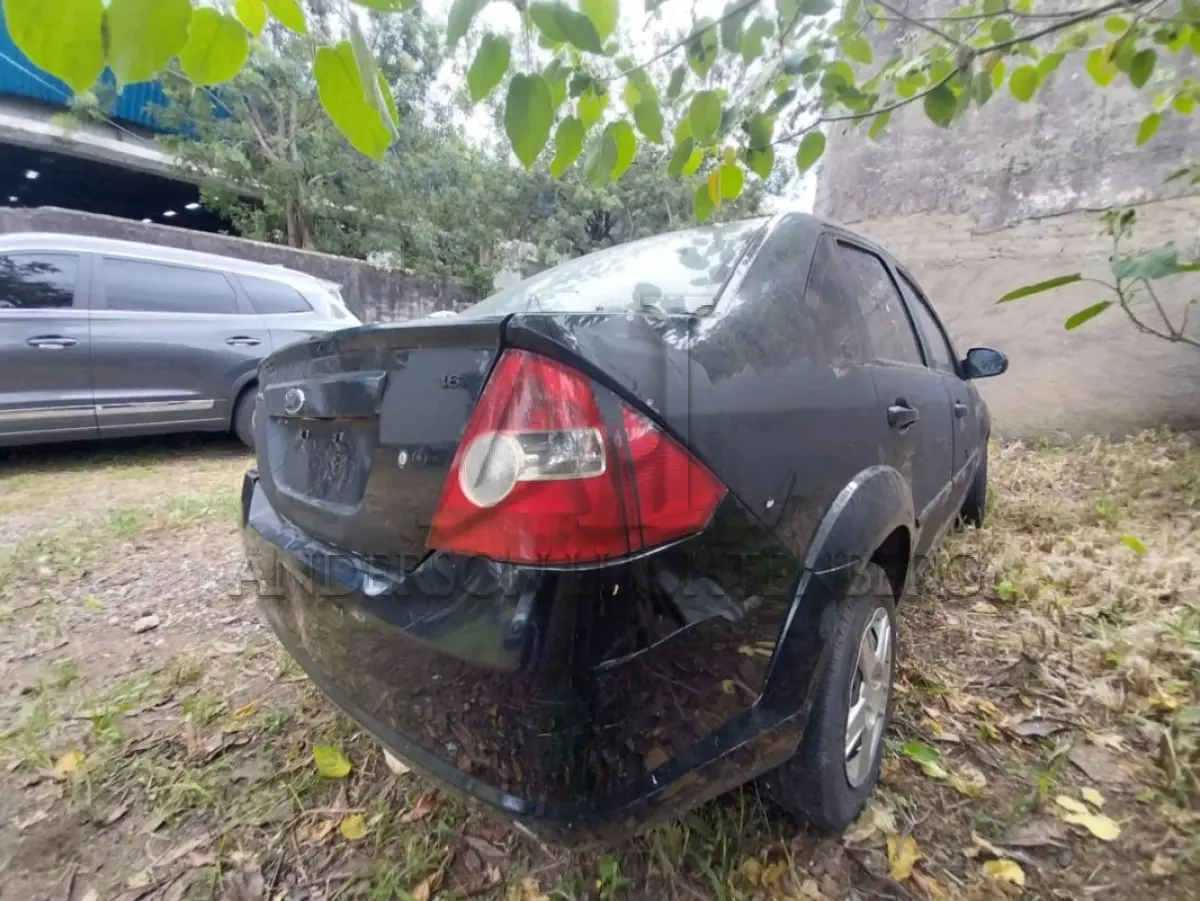 LOTE 045 - FORD/FIESTA SEDAN 1.6 FLEX