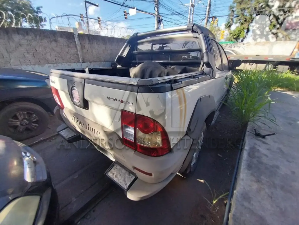 LOTE 038 - FIAT/STRADA ADVENTURE CD
