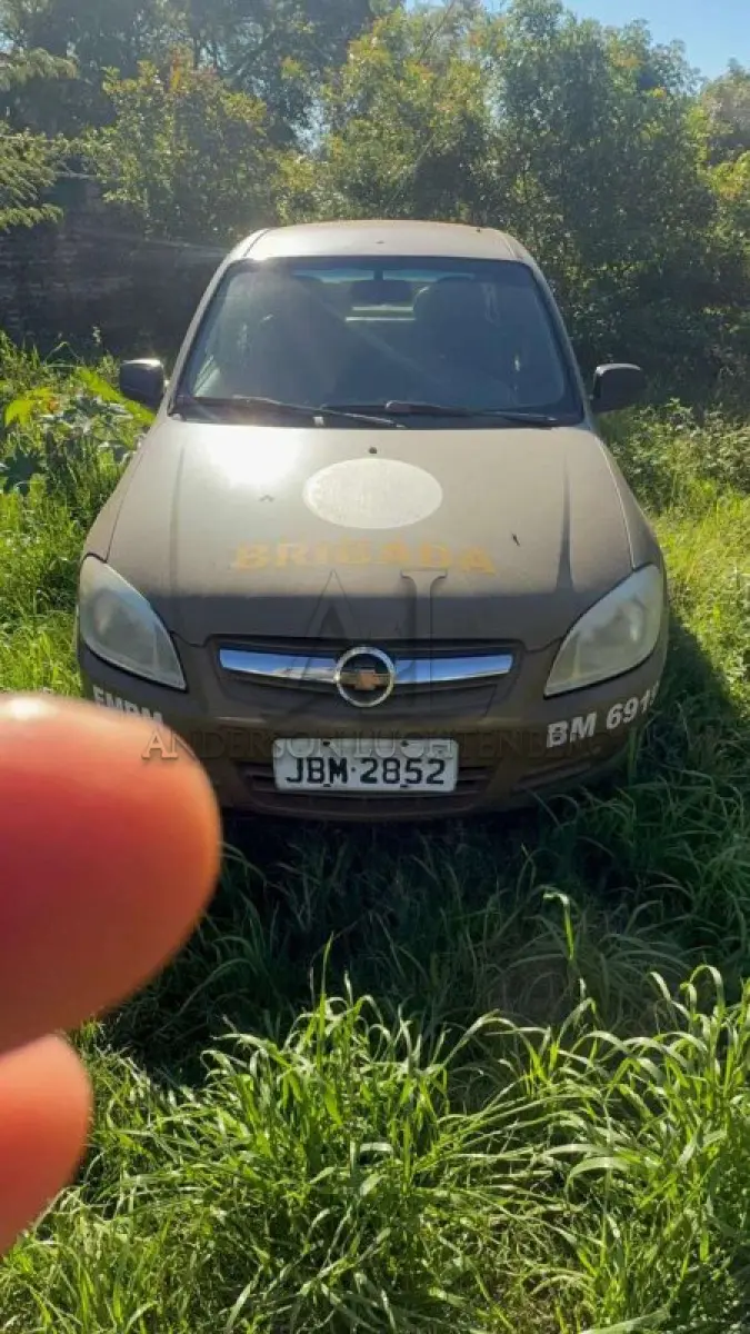 LOTE 059 - GM/PRISMA JOY