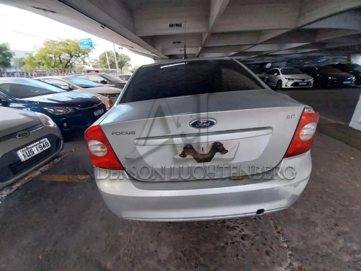 LOTE 047 - I/FORD FOCUS 2L FC FLEX