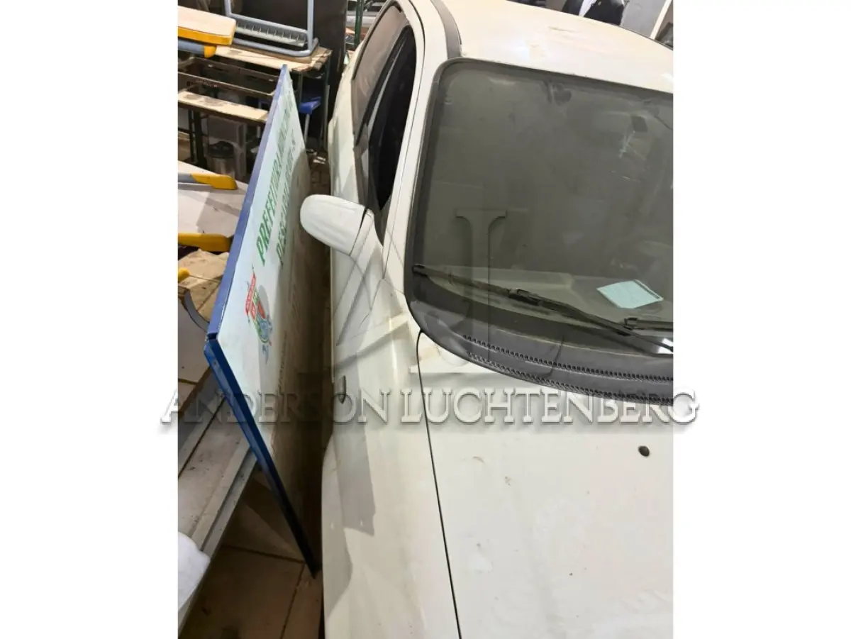 LOTE 006 - Veículo GM/Chevrolet Classic LS, 2013/2014