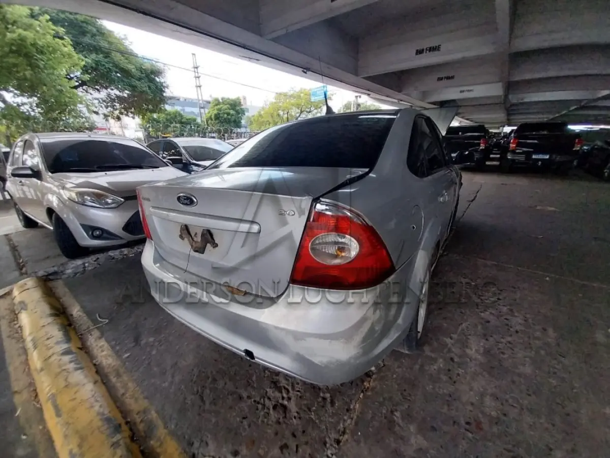 LOTE 047 - I/FORD FOCUS 2L FC FLEX
