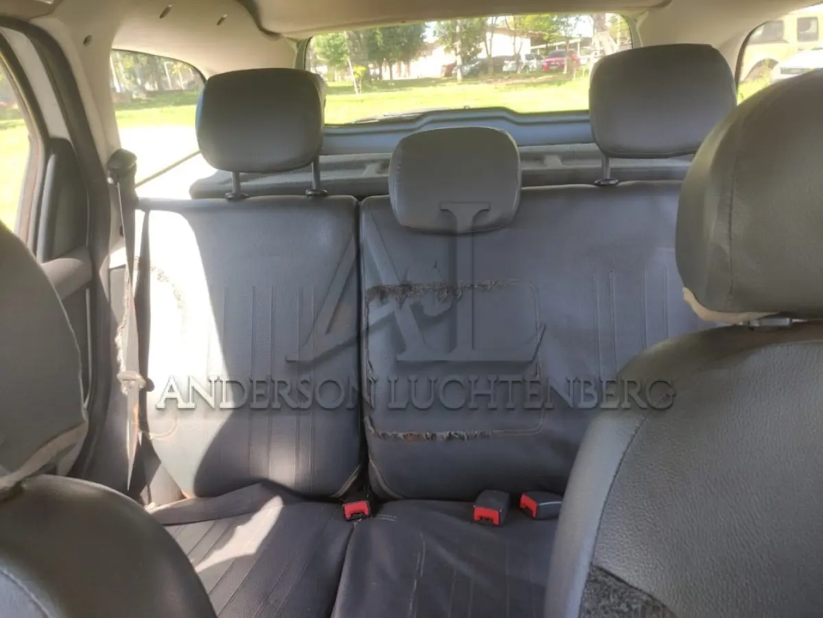 LOTE 079 - FIAT/WEEKEND ADVENTURE