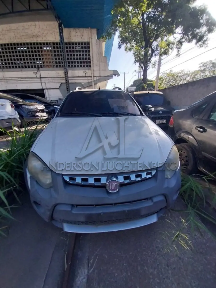 LOTE 038 - FIAT/STRADA ADVENTURE CD