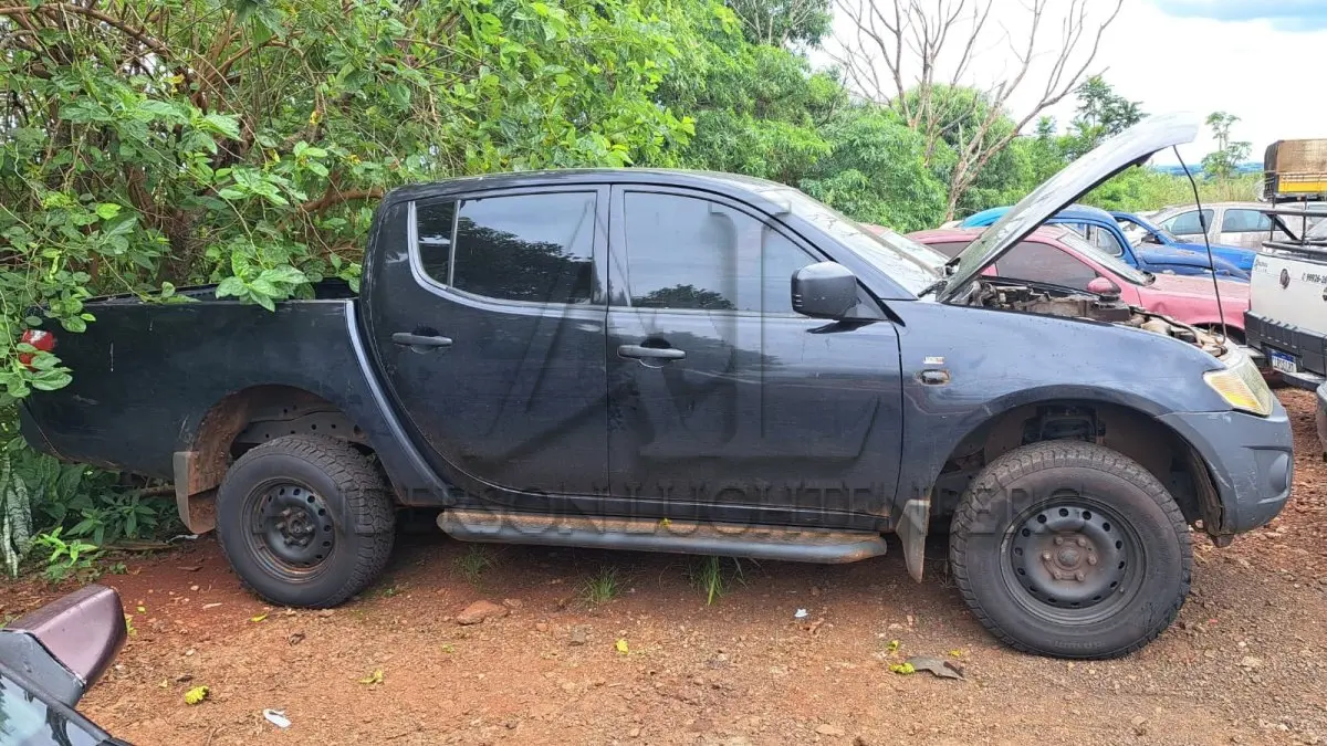 LOTE 078 - MMC/L200 TRITON 3.2 D