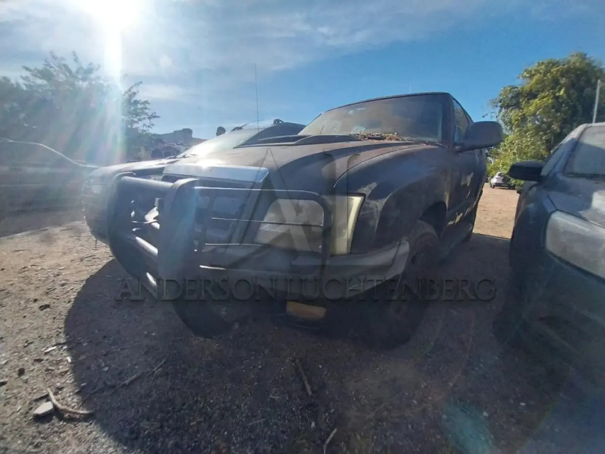 LOTE 044 - GM/BLAZER ADVANTAGE