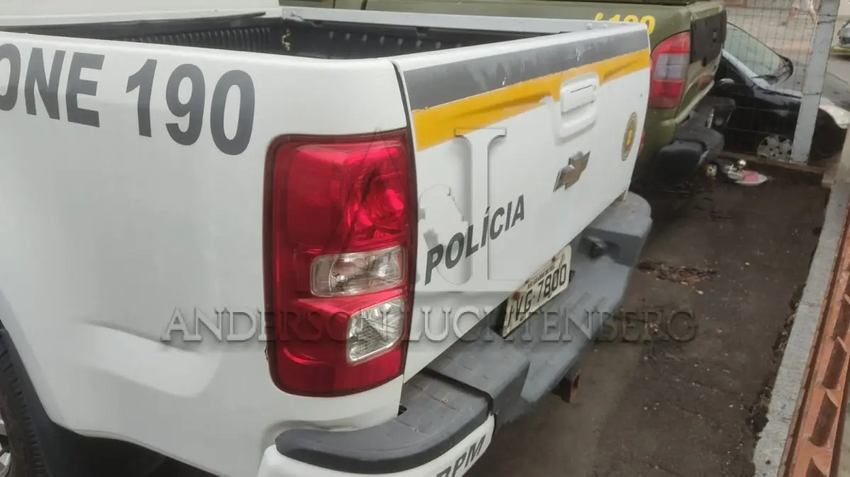 LOTE 057 - CHEVROLET/S10 LT FD2
