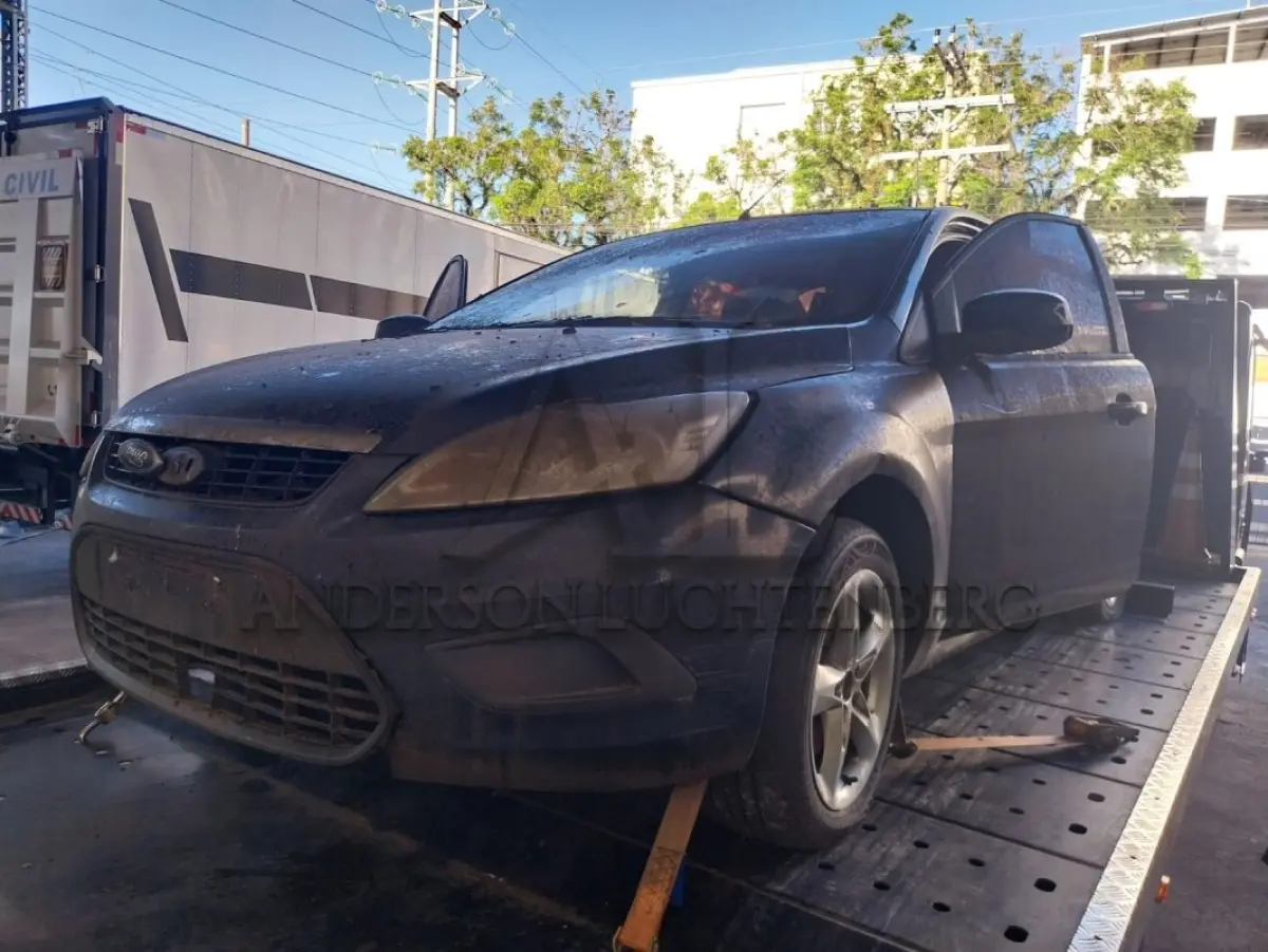 LOTE 041 - I/FORD FOCUS 2.0L FC