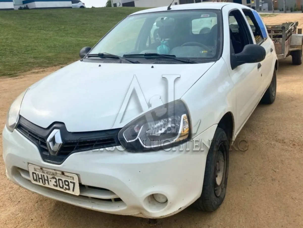 LOTE 008 - Renault Clio AUT1016VH, ano/modelo 2014/2015