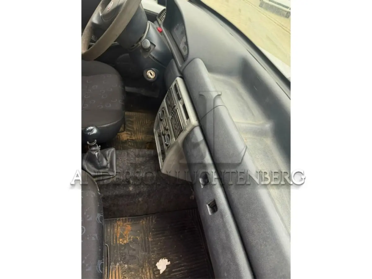 LOTE 010 - Fiat/Uno Mille Economy, ano/modelo 2013/2013
