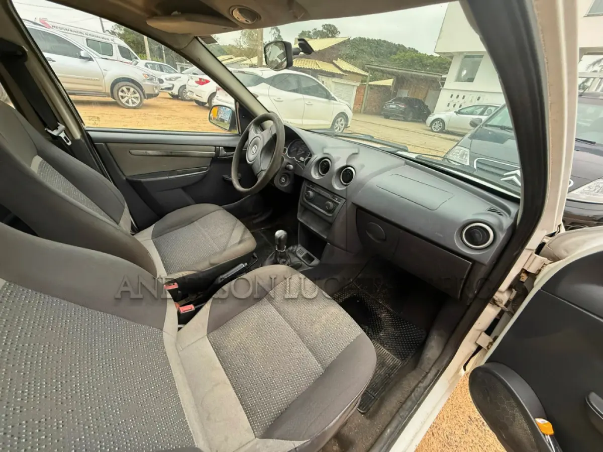LOTE 009 - Chevrolet/Celta 1.0L LT, ano/modelo 2014/2015