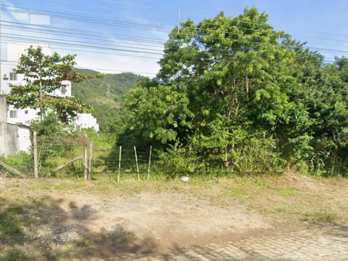 LOTE 005 - Terreno com área de 6.911,63100m² em Camboriú-SC