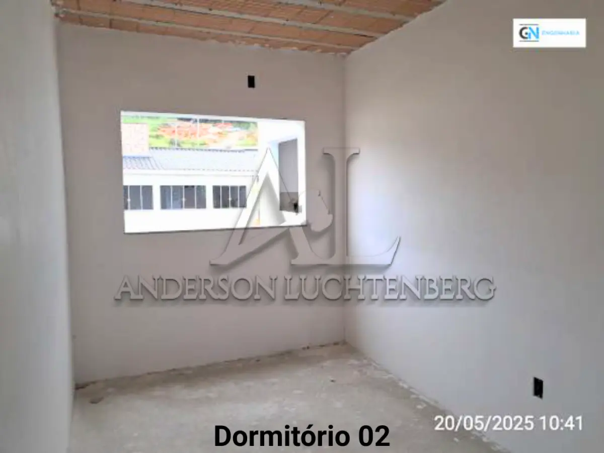 LOTE 002 - Terreno com construção de 4 aptos em Tubarão-SC
